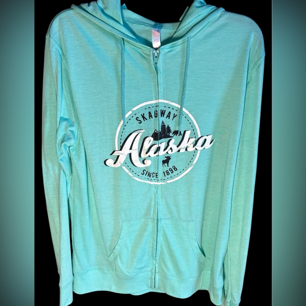 Mint Green Alaska graphic Zip-Up Hoodie extra large